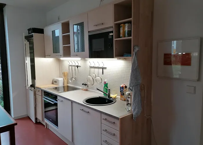 Apartment Exklusive In Architekten Villa, Nähe Theater